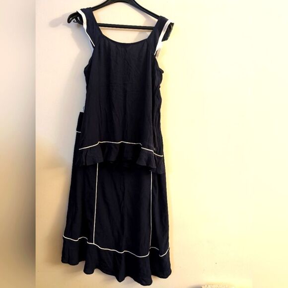 Navy tank top and hi-low midi skirt , 2 piece set, white detailing size S - Picture 2 of 4